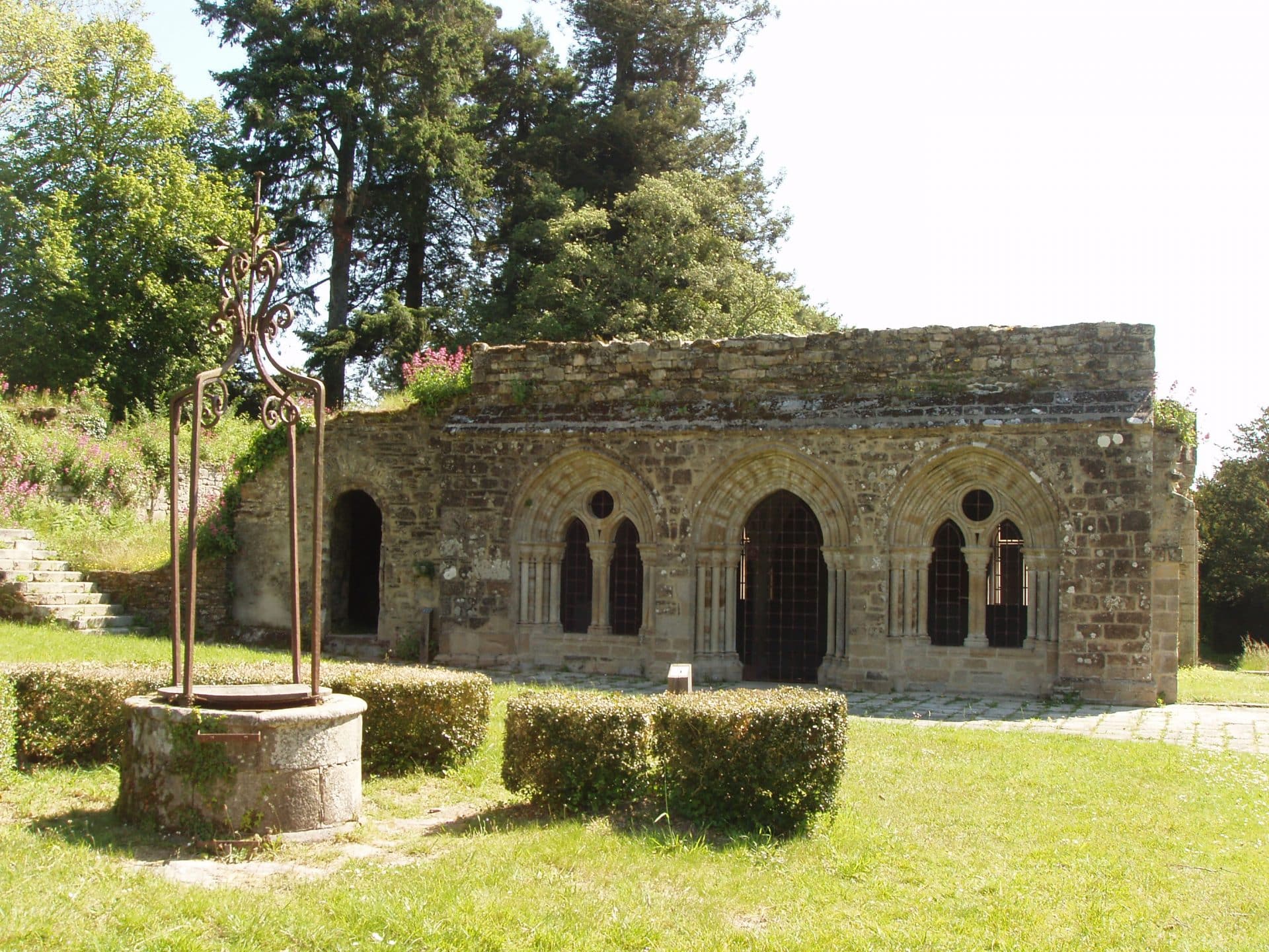 abbaye saint maurice de clohars carnoet
